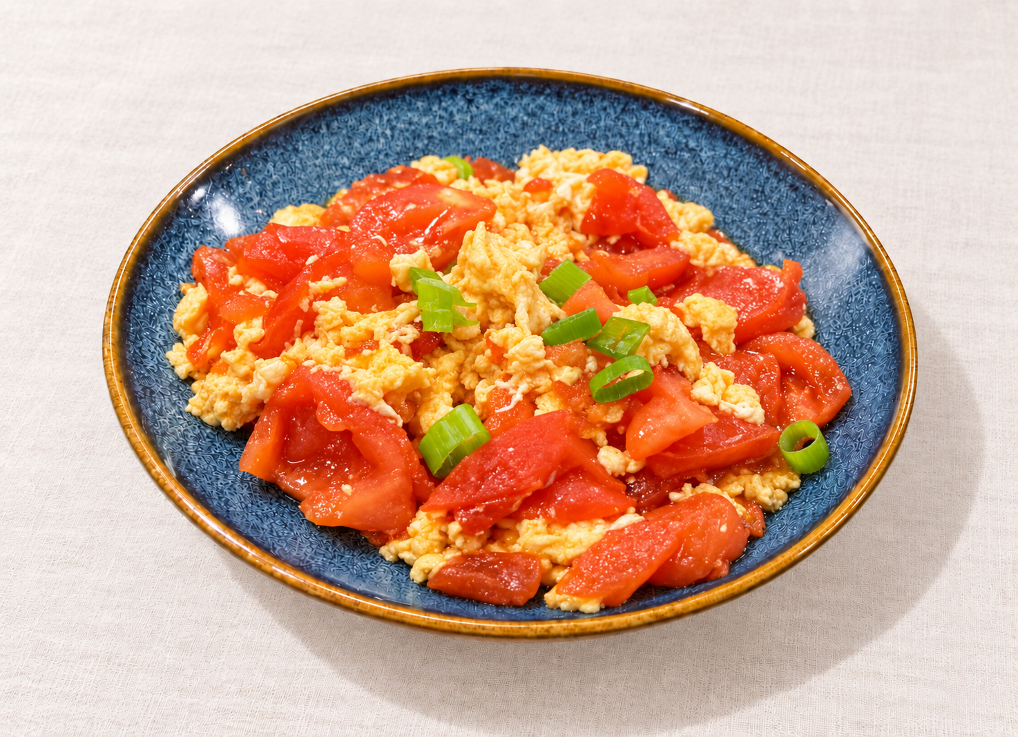 Tomate con huevo